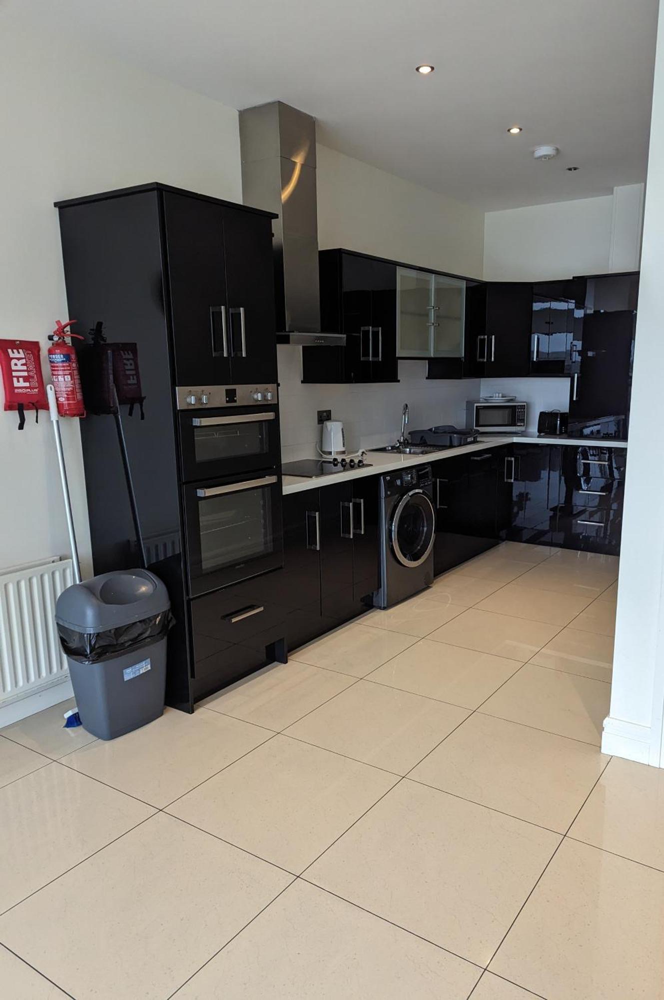 The Western Citypoint Apartments Galway Extérieur photo