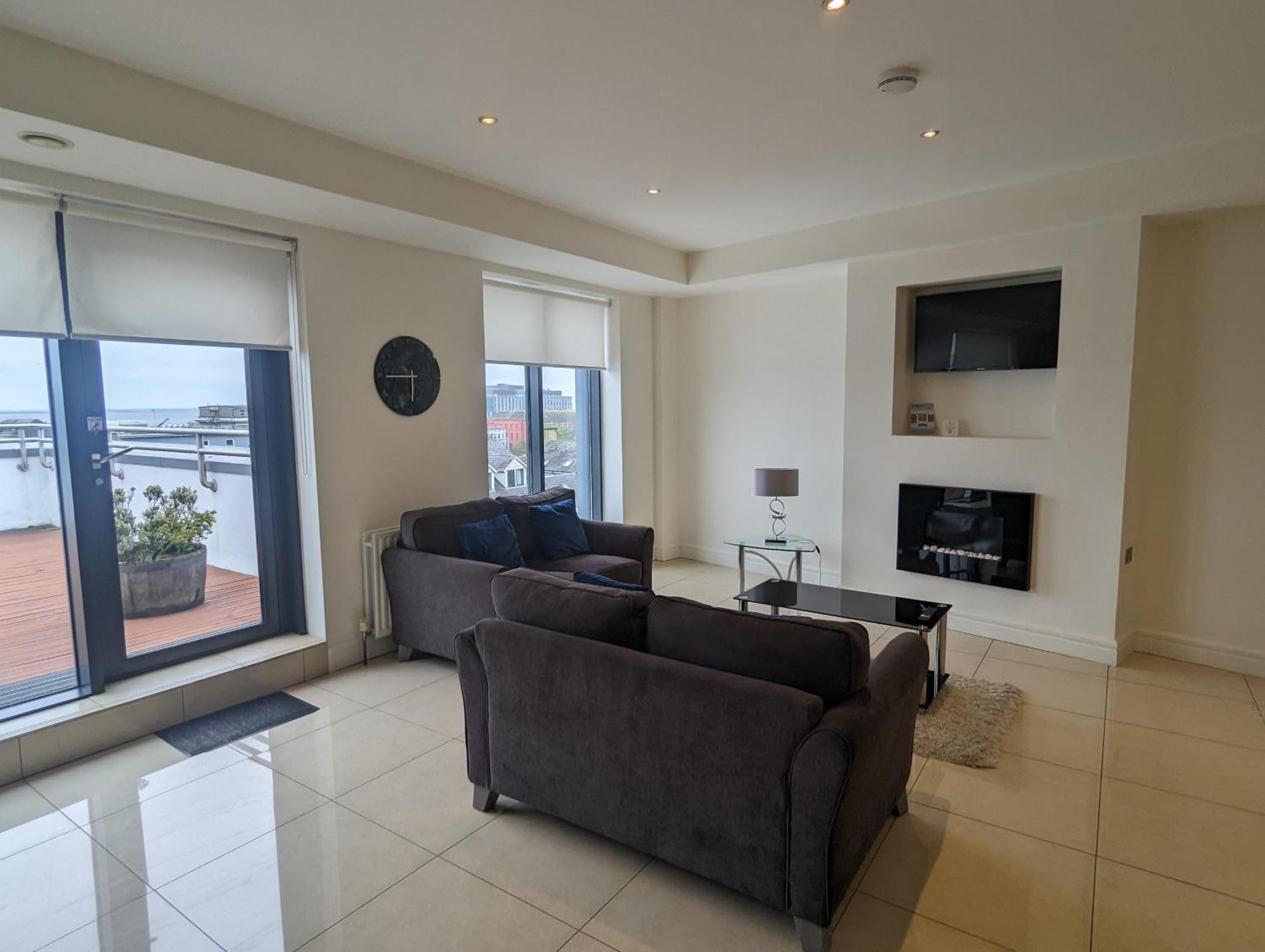 The Western Citypoint Apartments Galway Extérieur photo