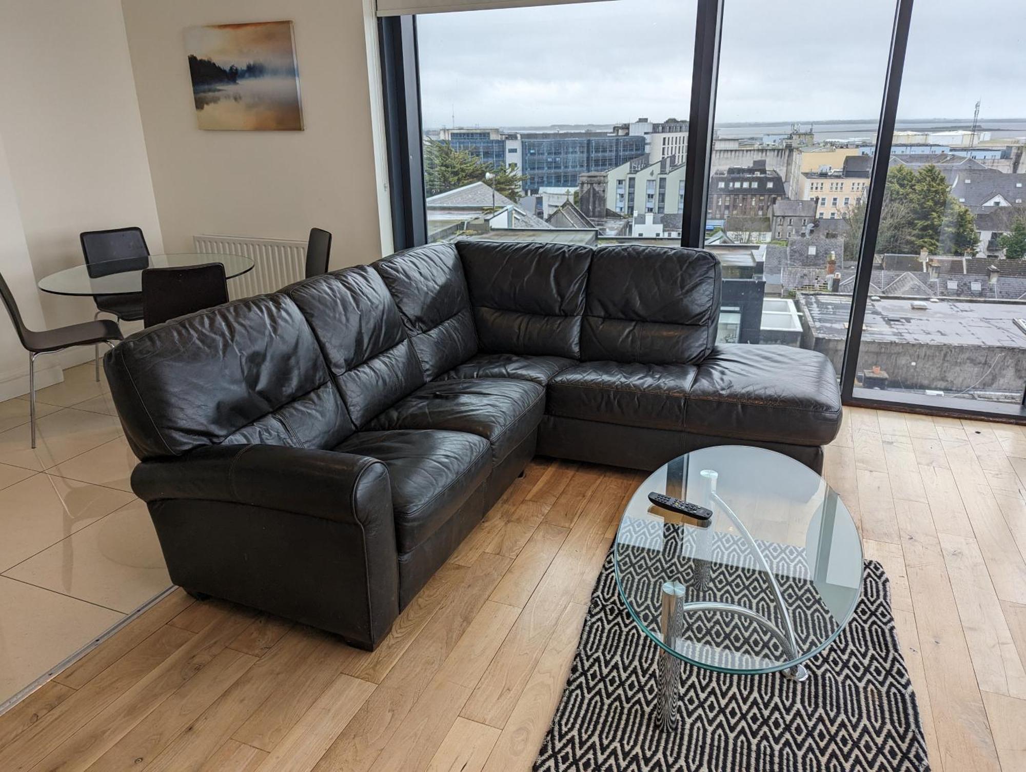 The Western Citypoint Apartments Galway Extérieur photo