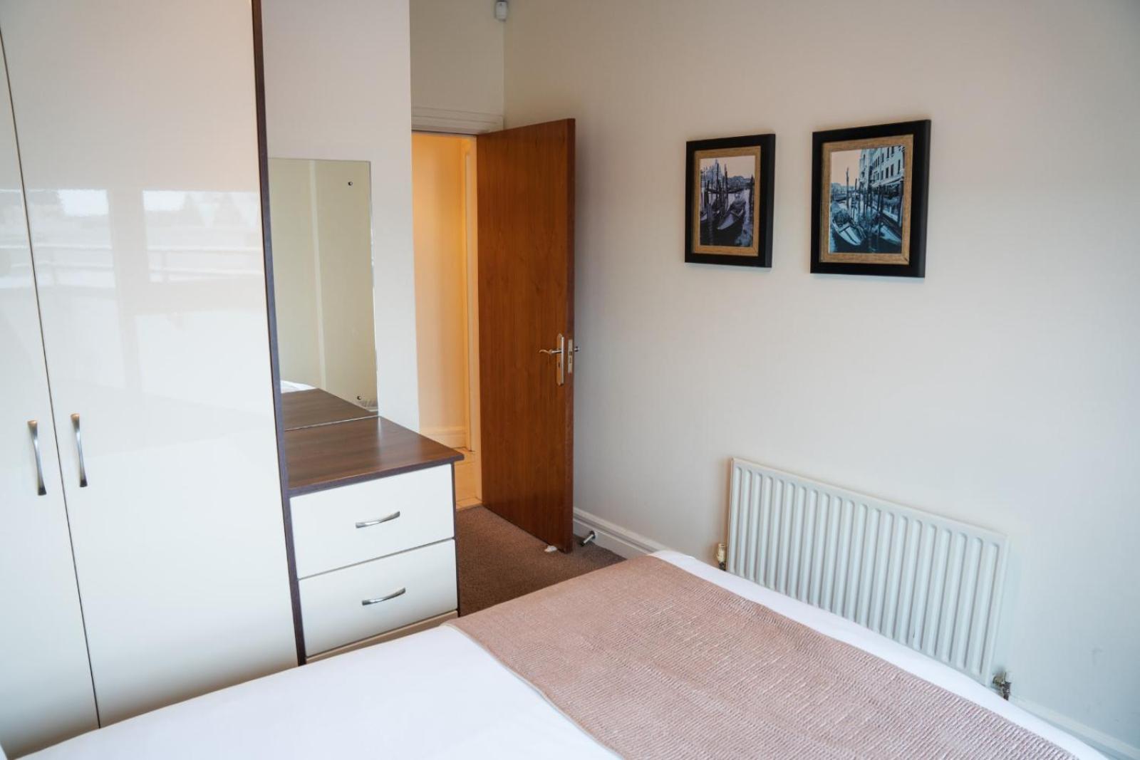 The Western Citypoint Apartments Galway Extérieur photo