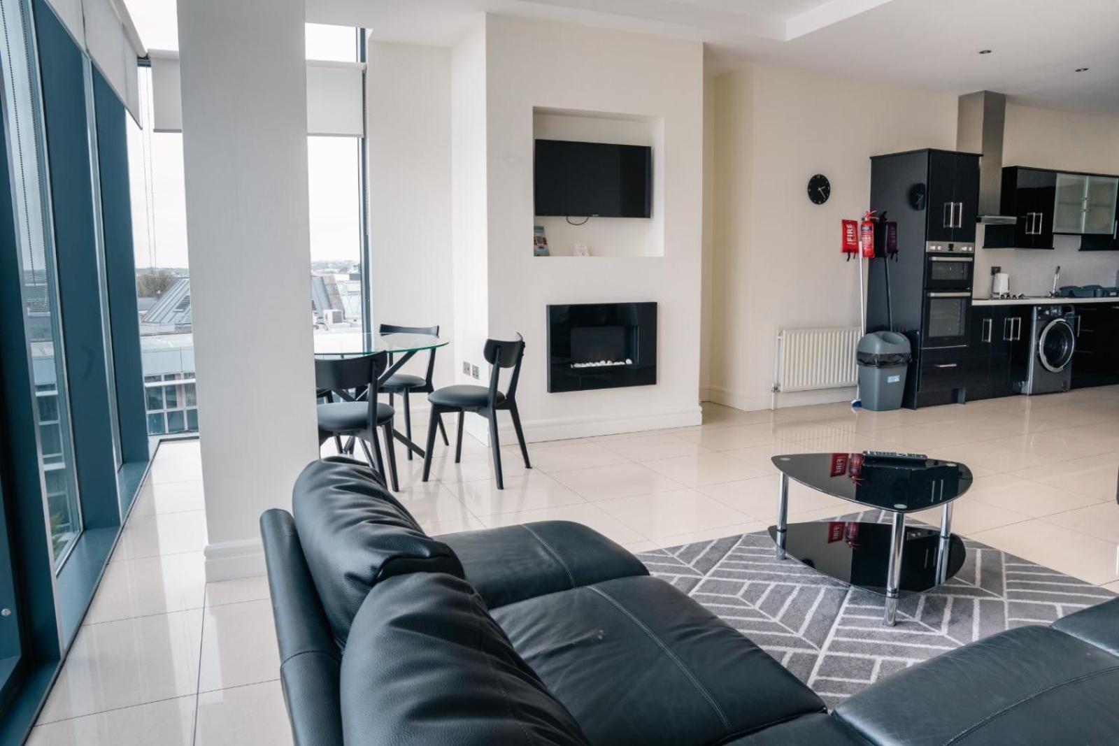 The Western Citypoint Apartments Galway Extérieur photo